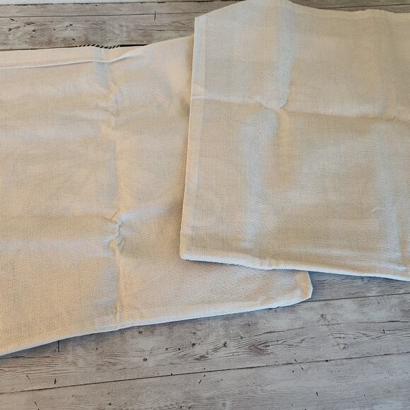 Set of Four Fall Themed Throw Pillow Covers 18x18 NEW - Picture 4 of 7